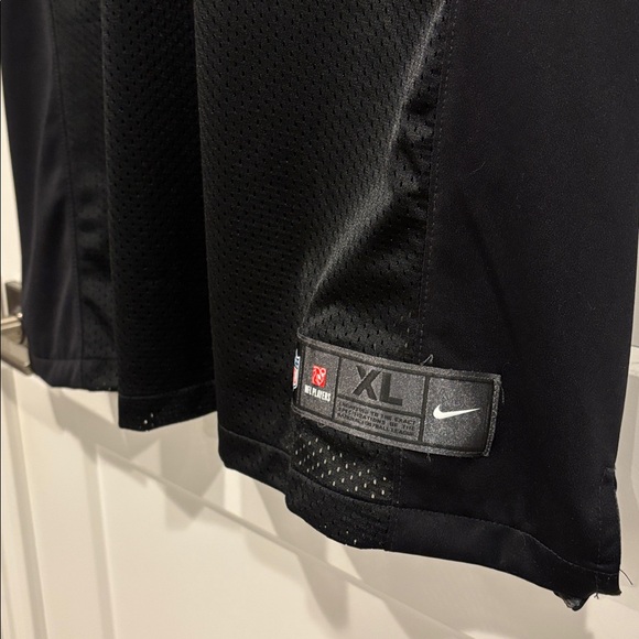 Carolina Panthers Christian McCaffrey NFL Jersey Mens XL - Picture 7 of 9